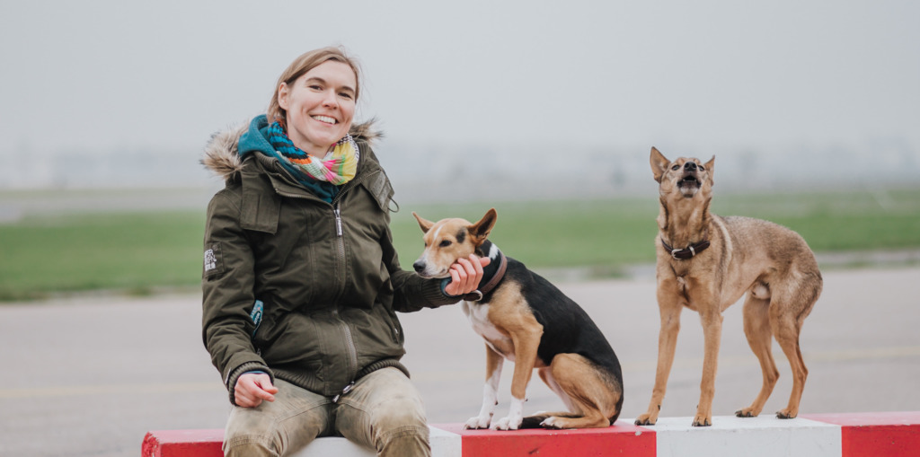 Verena with dogs at Tempelhofer Flughafen